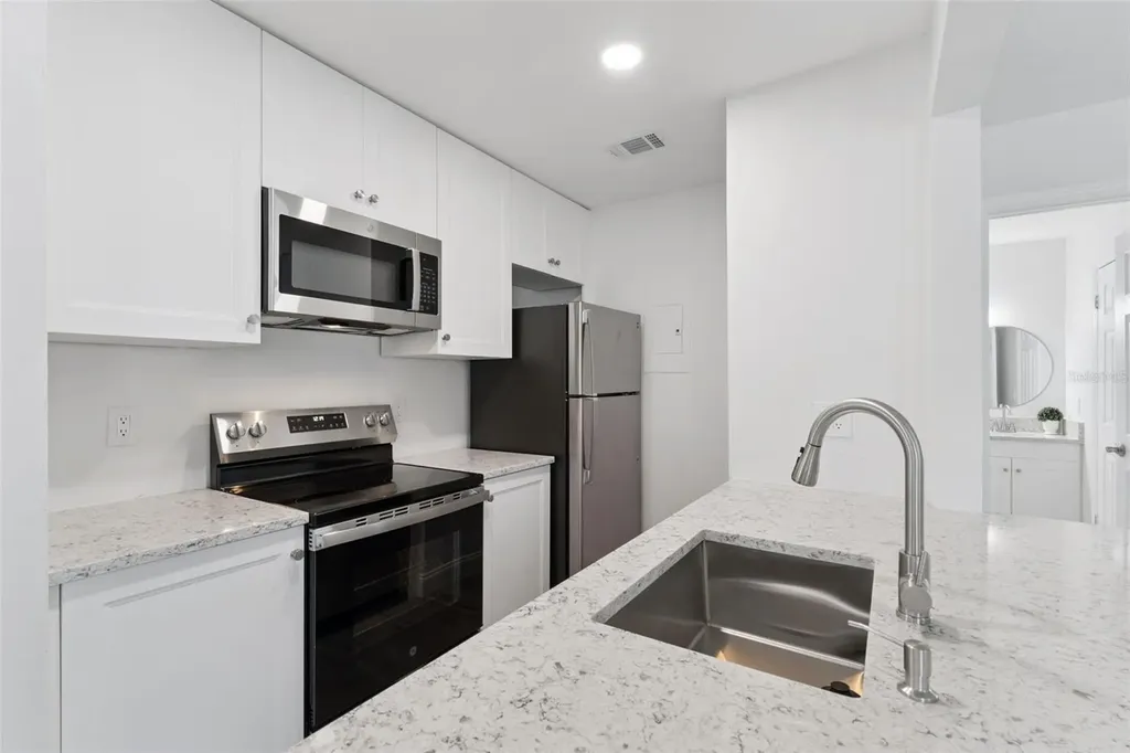 549 Sun Ridge Place Altamonte Springs FL 32714