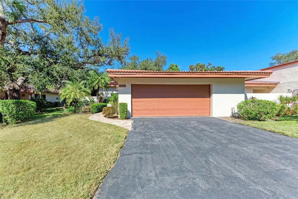 3406 Falcon Place Bradenton FL 34210
