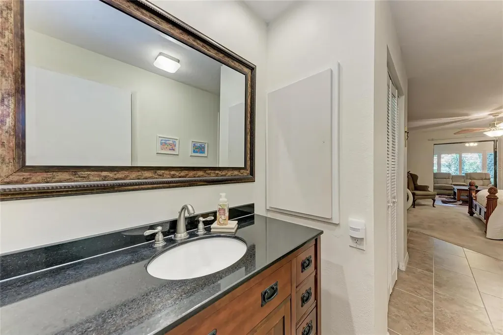 3406 Falcon Place Bradenton FL 34210