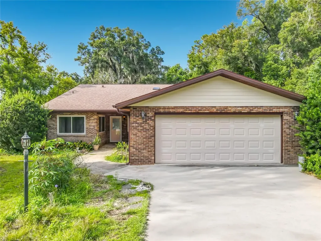 474 W Oakwood Avenue Orange City FL 32763