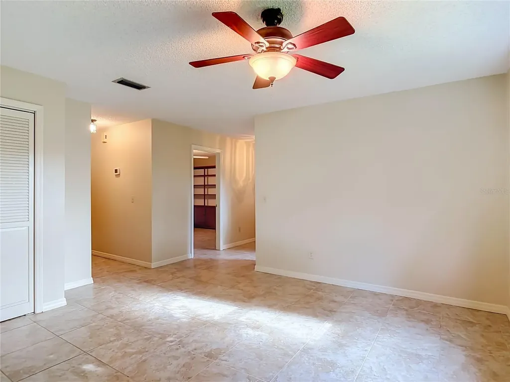 474 W Oakwood Avenue Orange City FL 32763