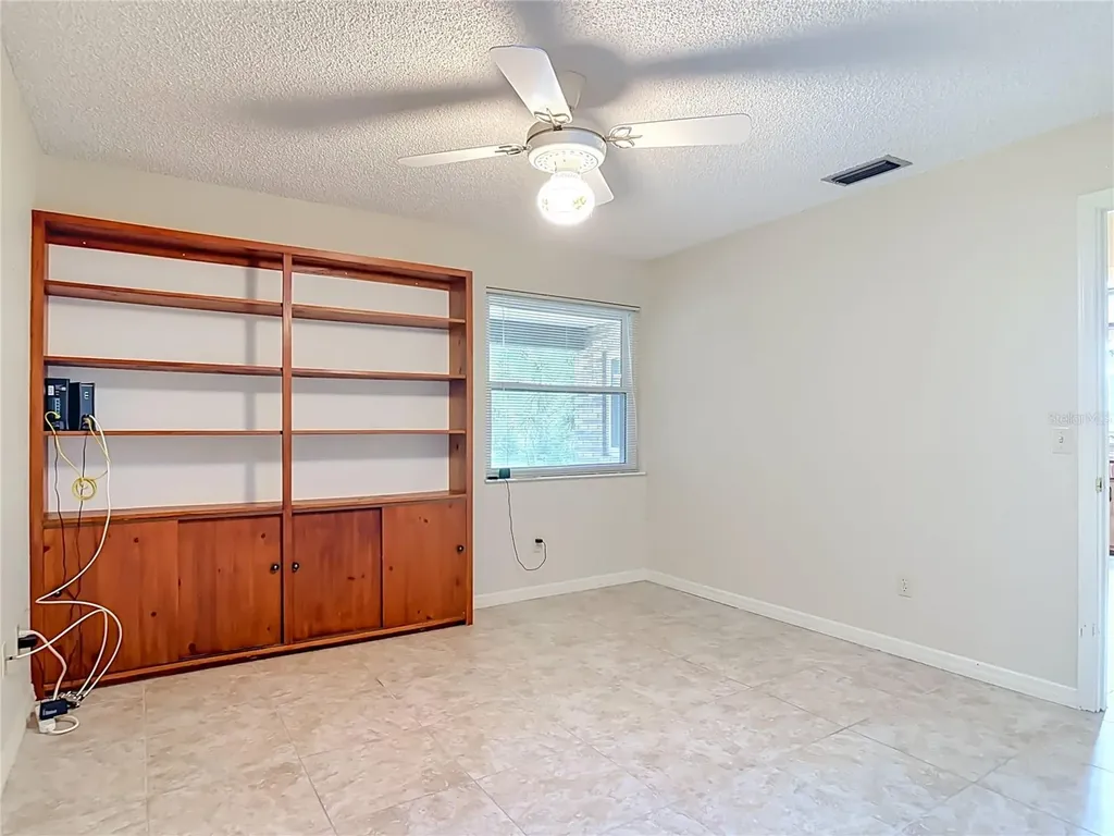 474 W Oakwood Avenue Orange City FL 32763