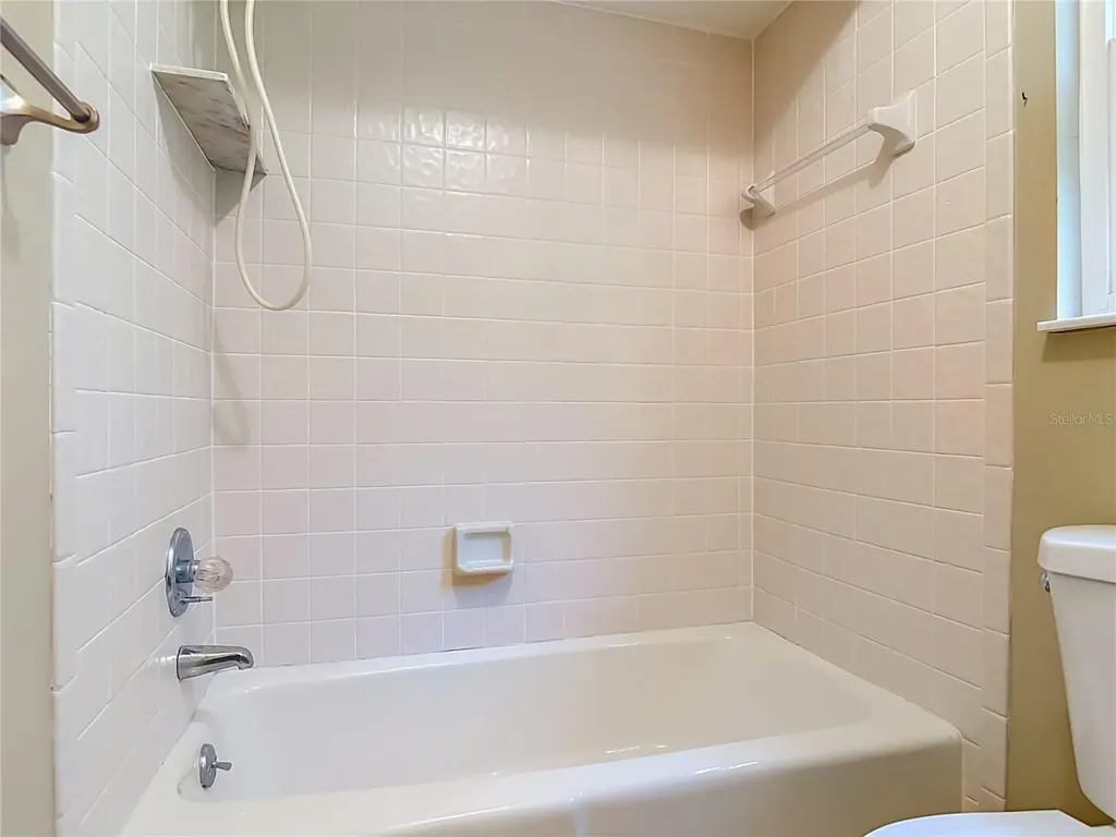 474 W Oakwood Avenue Orange City FL 32763