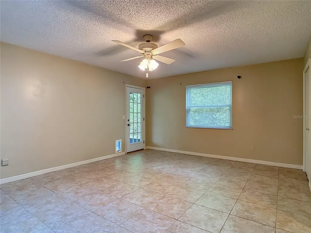 474 W Oakwood Avenue Orange City FL 32763