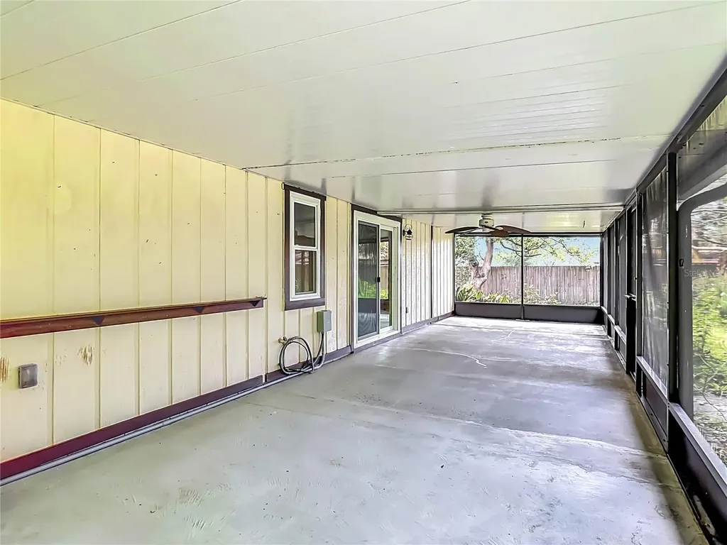 474 W Oakwood Avenue Orange City FL 32763