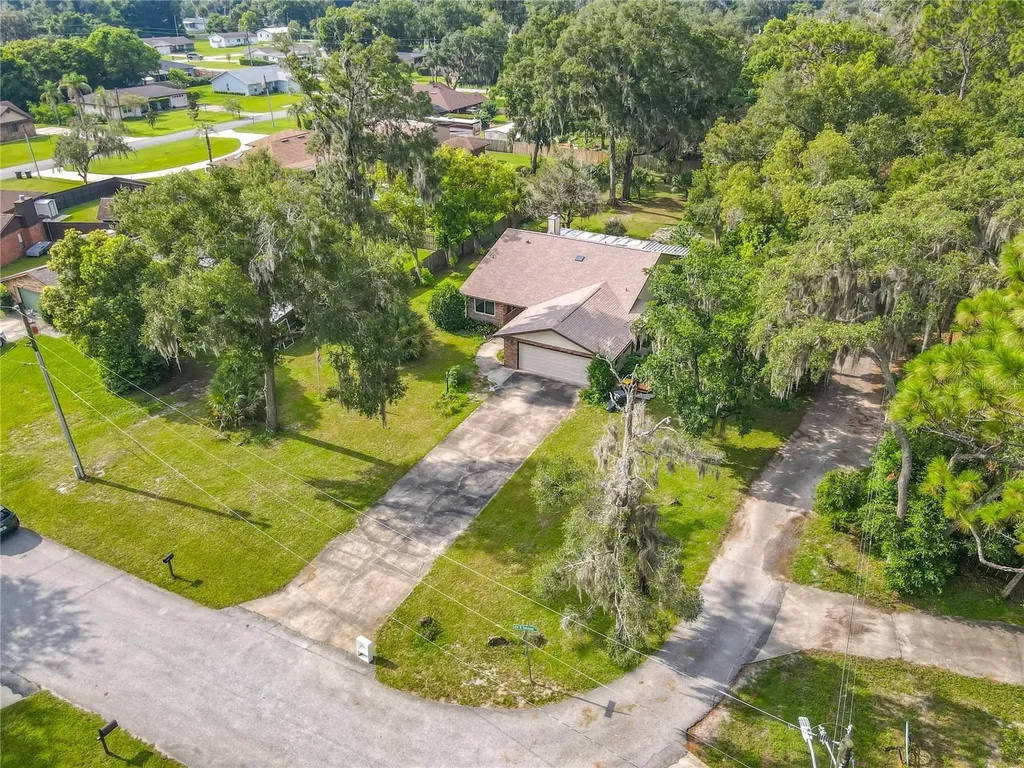 474 W Oakwood Avenue Orange City FL 32763