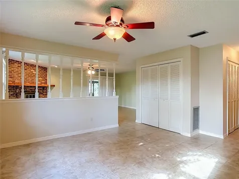 474 W Oakwood Avenue Orange City FL 32763