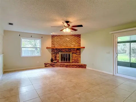 474 W Oakwood Avenue Orange City FL 32763