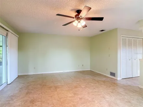 474 W Oakwood Avenue Orange City FL 32763