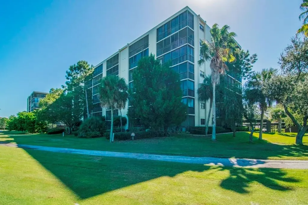 3300 Cove Cay Drive Clearwater FL 33760