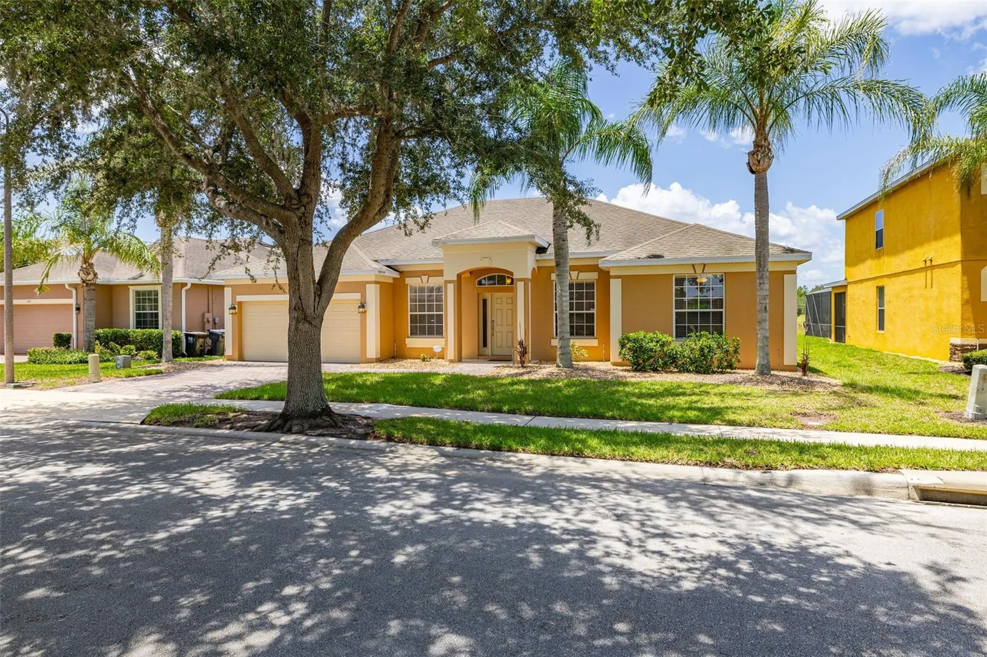 349 Yellow Snapdragon Drive Davenport FL 33837