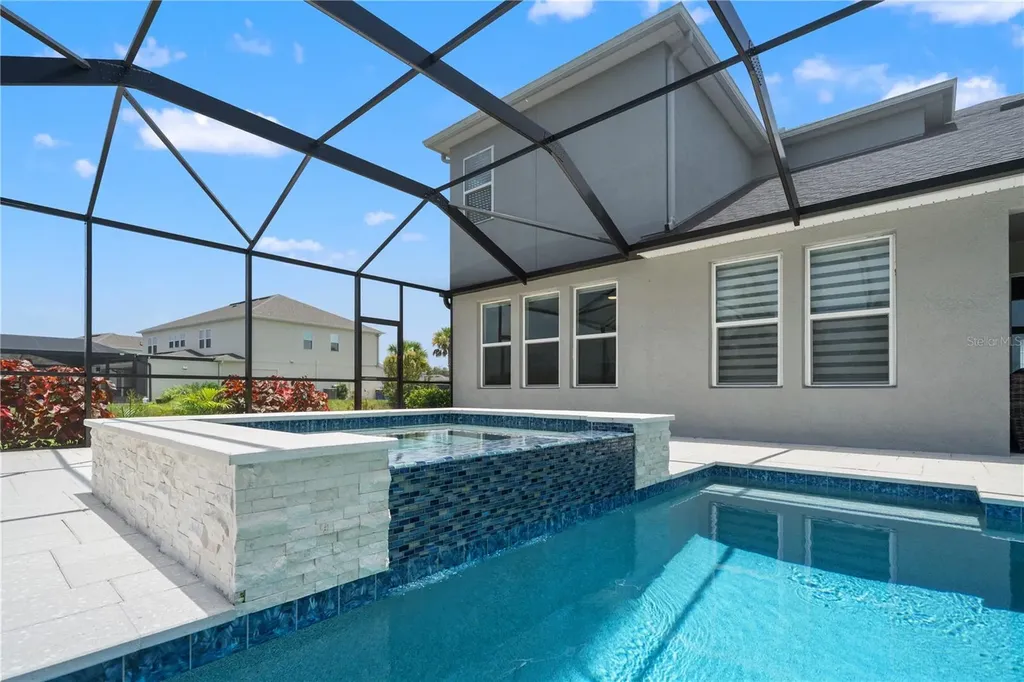 33875 Castaway Loop Wesley Chapel FL 33543