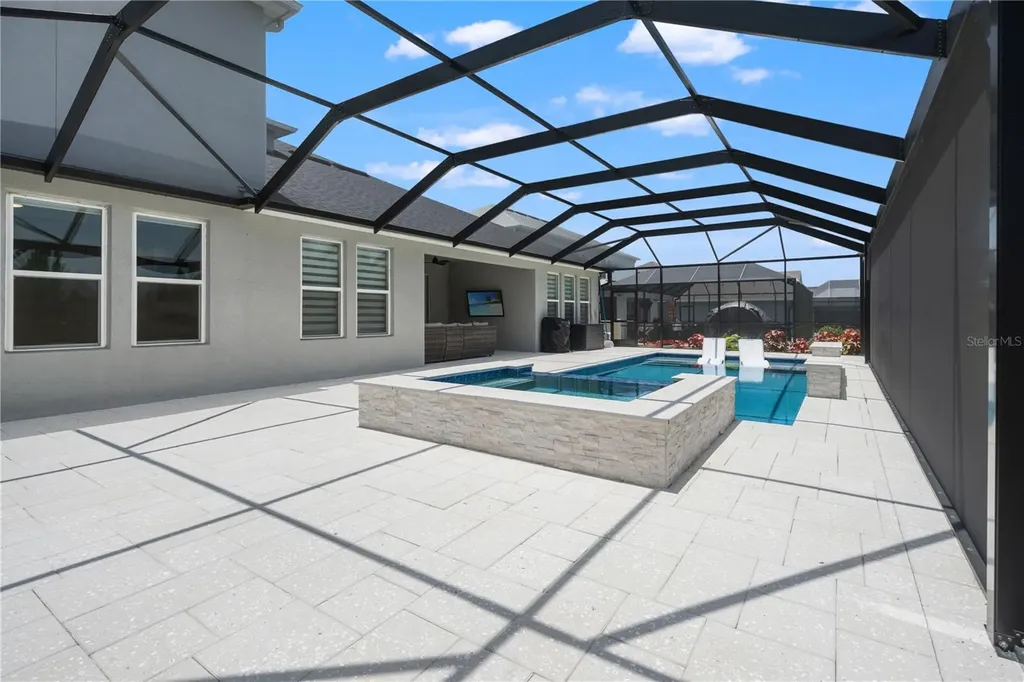 33875 Castaway Loop Wesley Chapel FL 33543