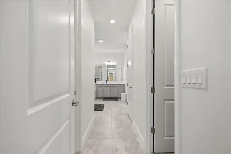 33875 Castaway Loop Wesley Chapel FL 33543