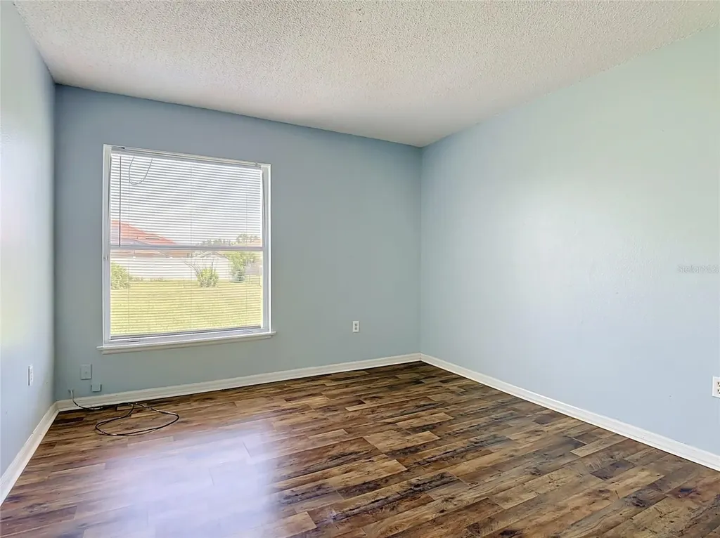 1001 Eiffel Lane Kissimmee FL 34759