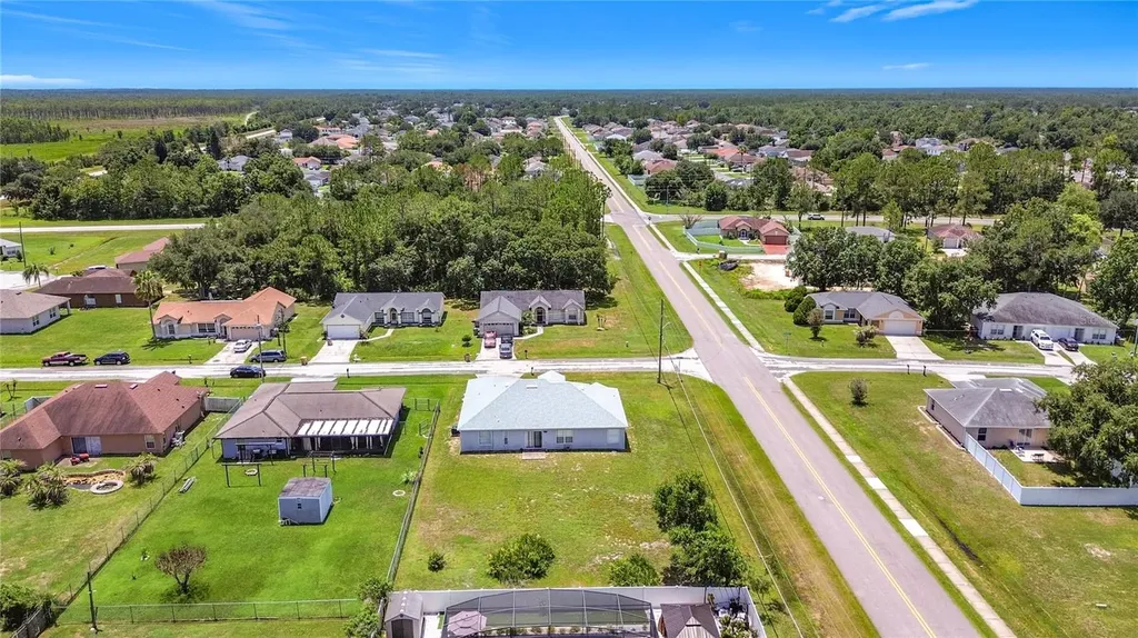 1001 Eiffel Lane Kissimmee FL 34759
