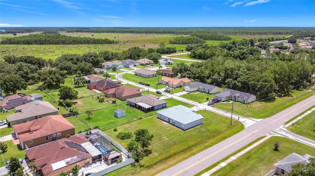 1001 Eiffel Lane Kissimmee FL 34759