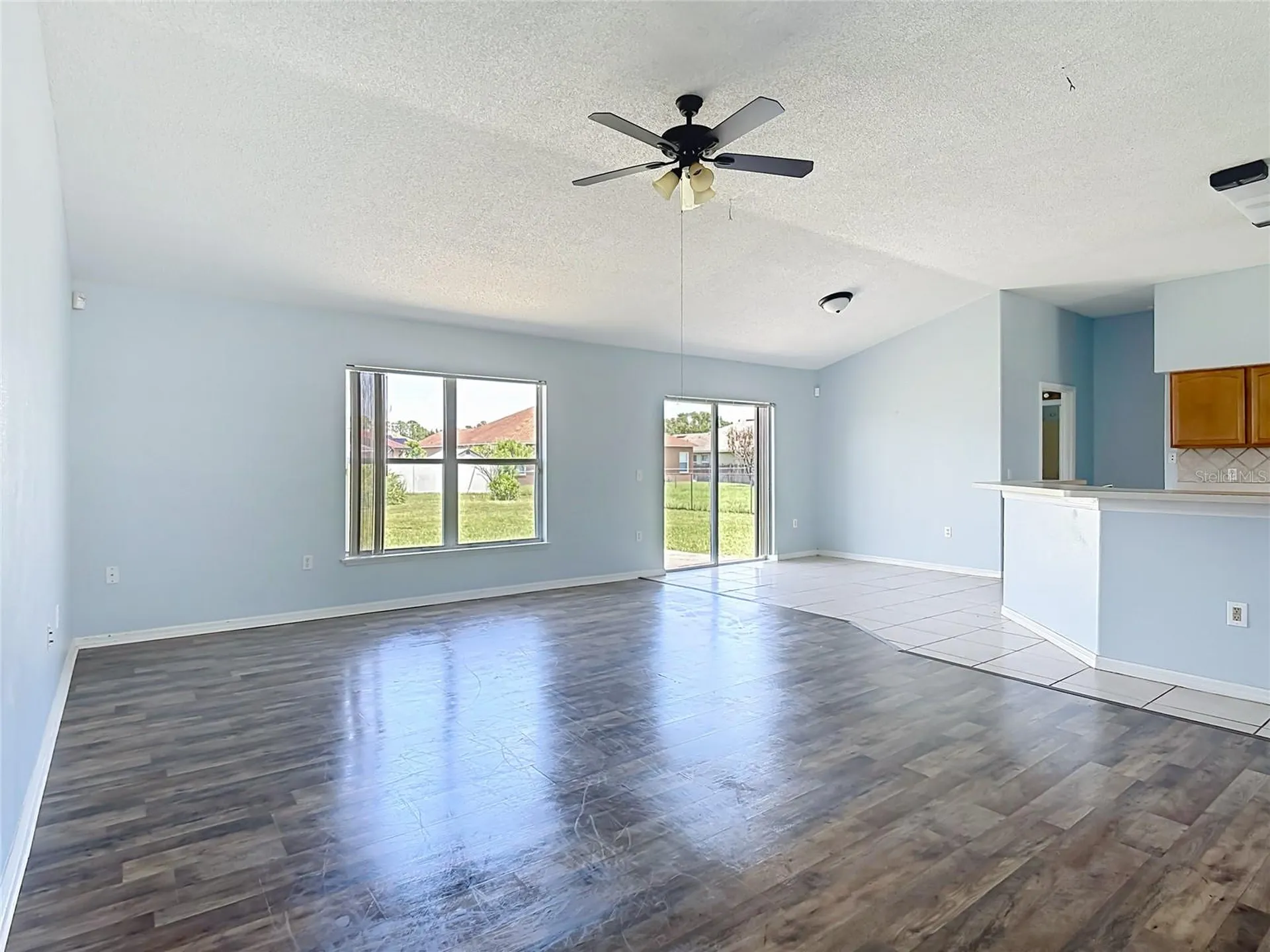 1001 Eiffel Lane Kissimmee FL 34759