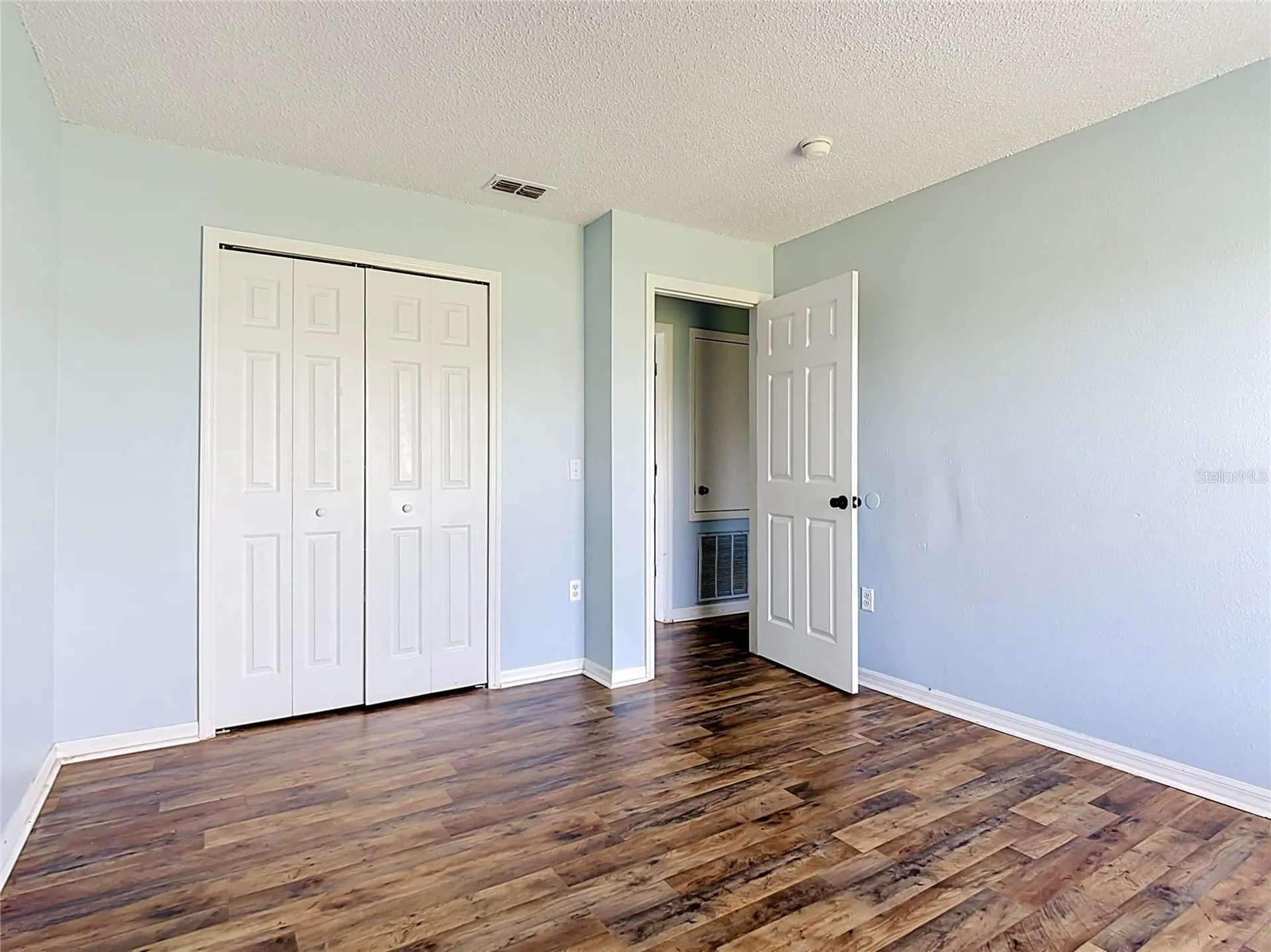 1001 Eiffel Lane Kissimmee FL 34759