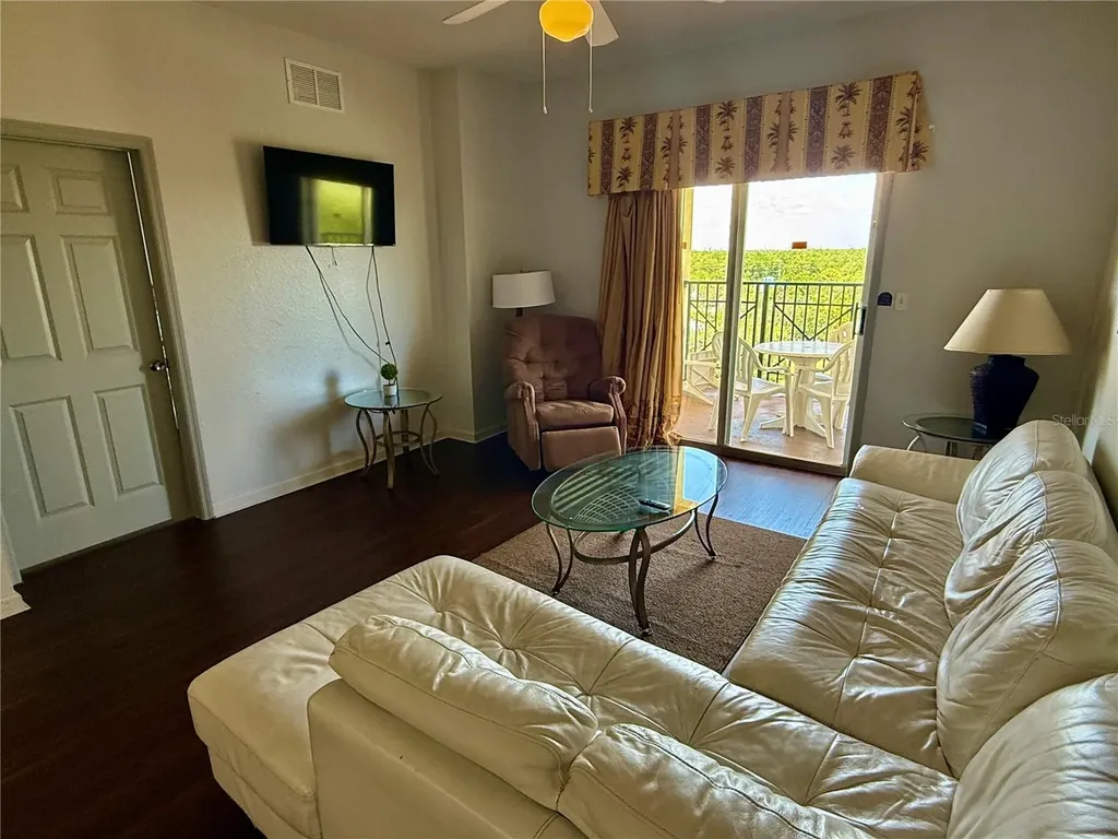 8112 Poinciana Boulevard Orlando FL 32821