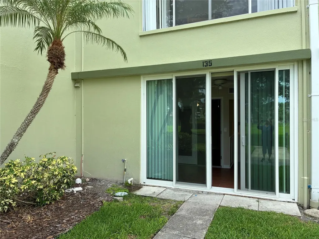 4705 1st Street NE St Petersburg FL 33703