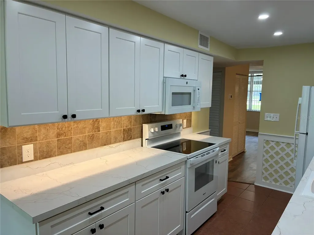 4705 1st Street NE St Petersburg FL 33703