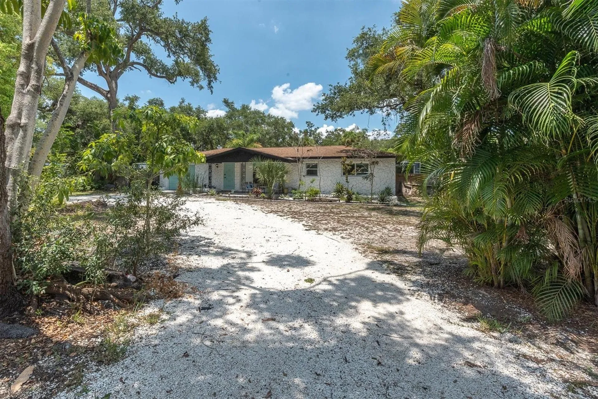 4986 Woodland Drive St Petersburg FL 33708