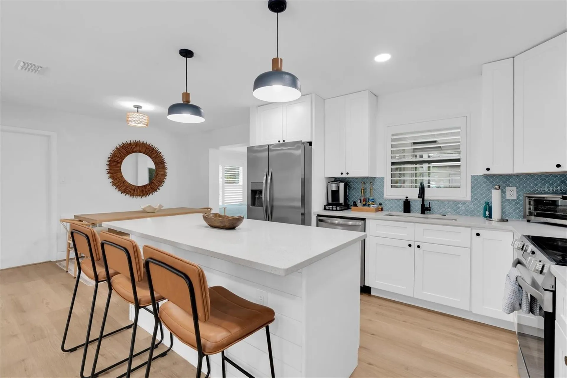 4986 Woodland Drive St Petersburg FL 33708