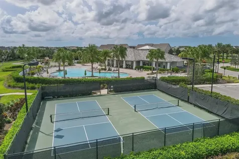 12315 Blue Hill Trail Bradenton FL 34211