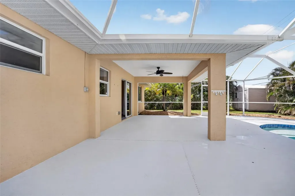 2683 Lakeshore Circle Port Charlotte FL 33952