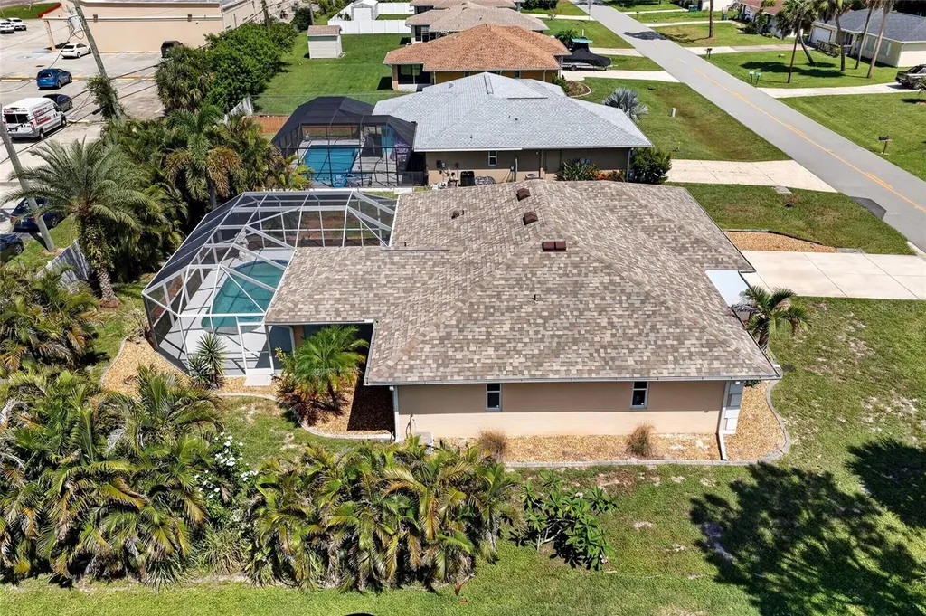 2683 Lakeshore Circle Port Charlotte FL 33952