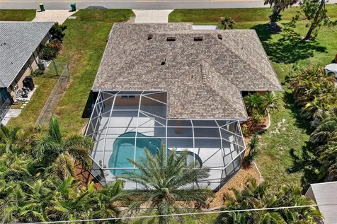2683 Lakeshore Circle Port Charlotte FL 33952