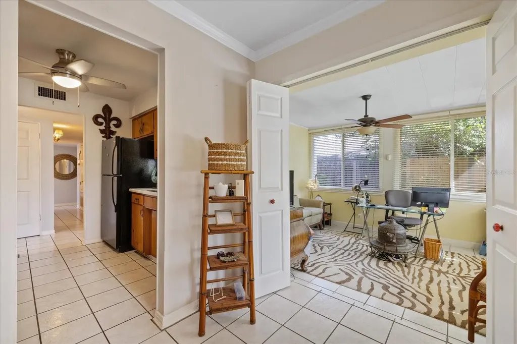 12510 Noreast Lake Drive Tampa FL 33612