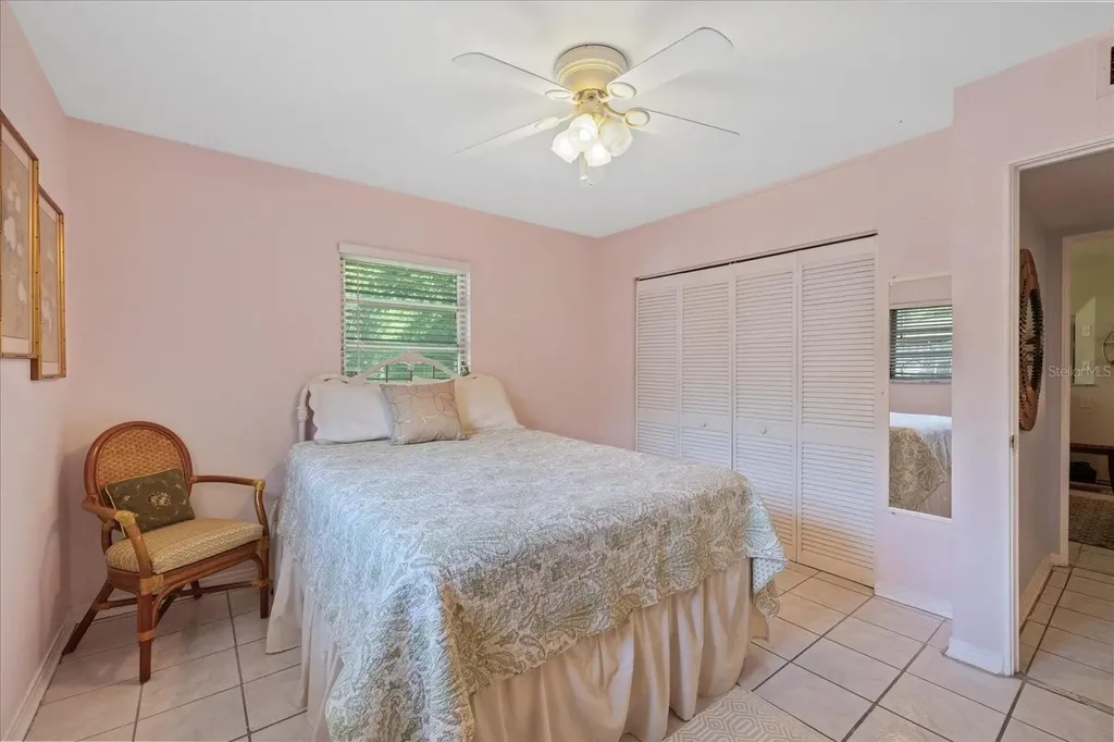 12510 Noreast Lake Drive Tampa FL 33612