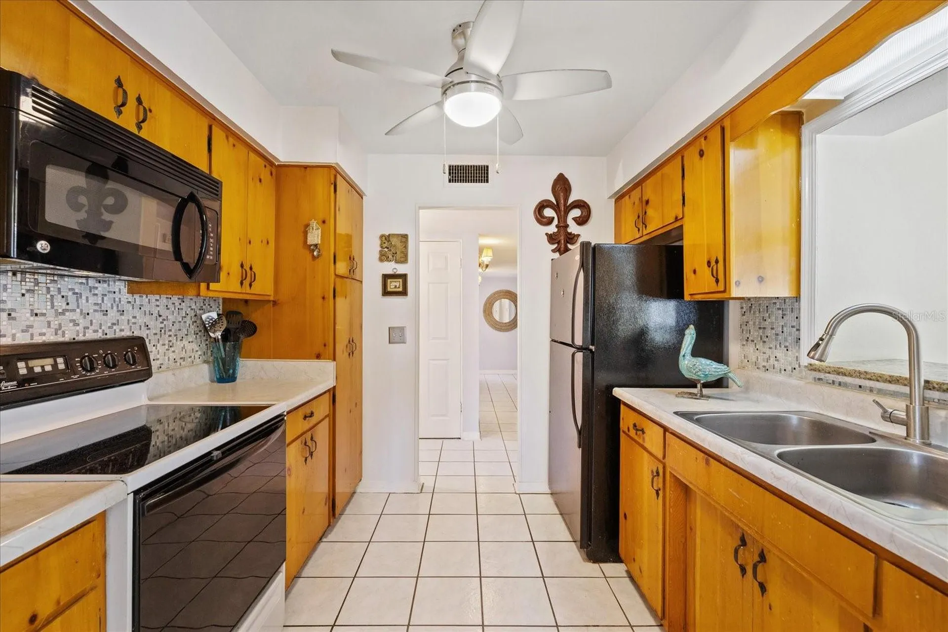 12510 Noreast Lake Drive Tampa FL 33612