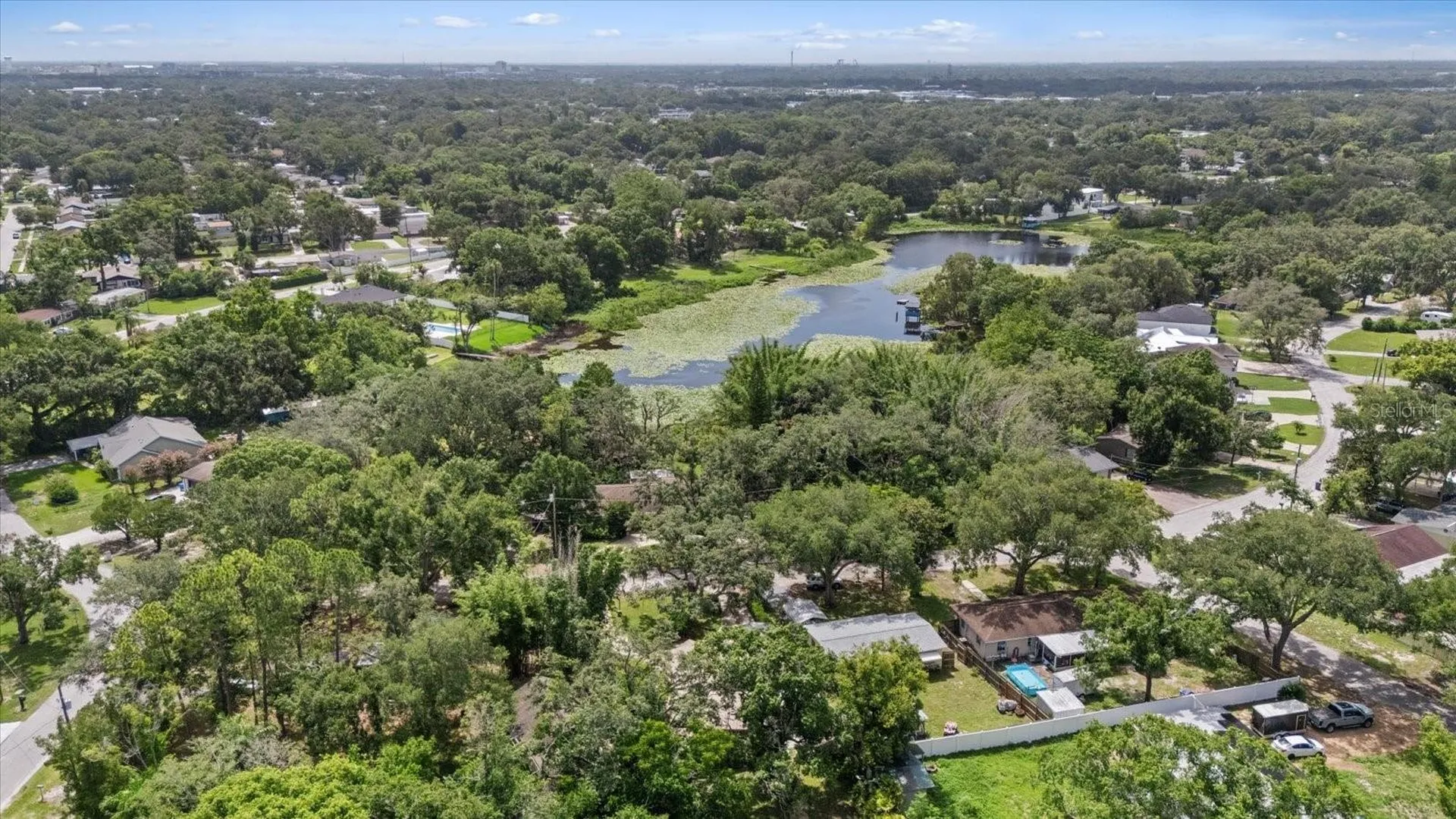 12510 Noreast Lake Drive Tampa FL 33612