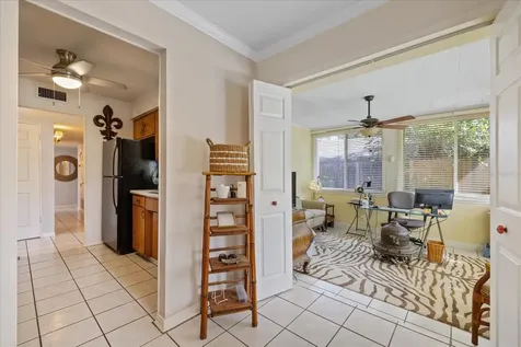 12510 Noreast Lake Drive Tampa FL 33612