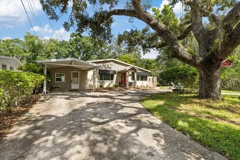 12510 Noreast Lake Drive Tampa FL 33612