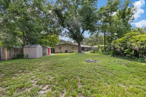 12510 Noreast Lake Drive Tampa FL 33612