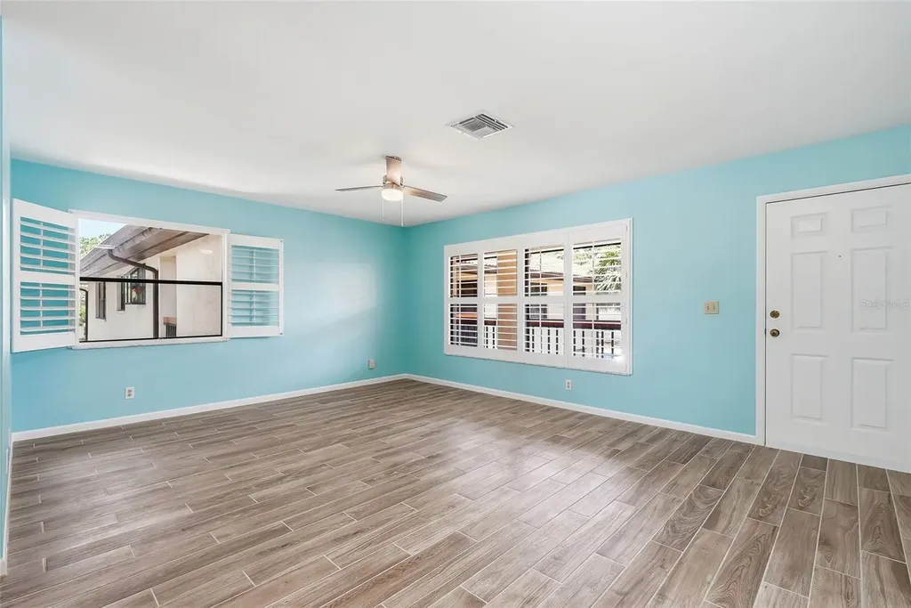 1712 Hammock Pine Boulevard Clearwater FL 33761