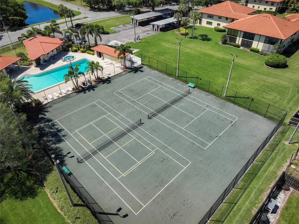 1712 Hammock Pine Boulevard Clearwater FL 33761