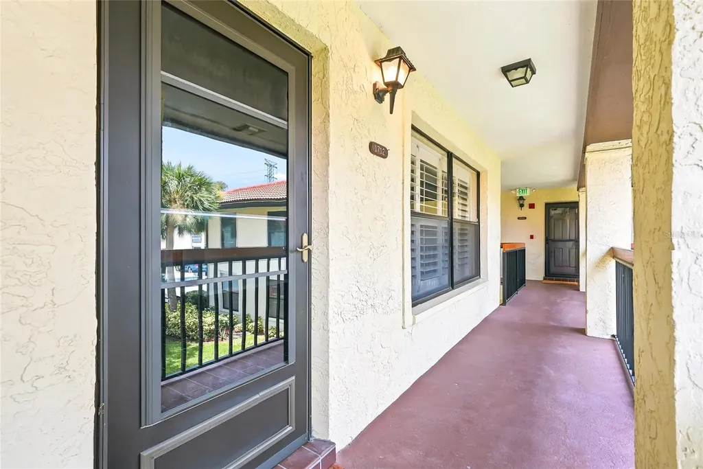 1712 Hammock Pine Boulevard Clearwater FL 33761