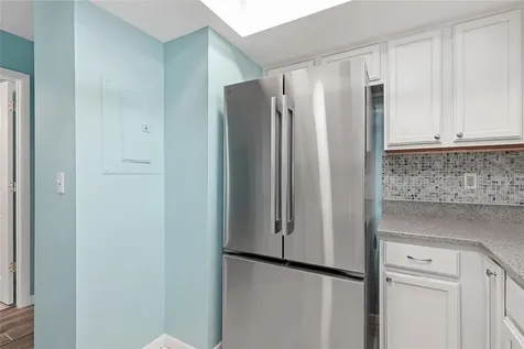 1712 Hammock Pine Boulevard Clearwater FL 33761