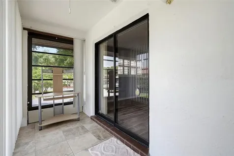 1712 Hammock Pine Boulevard Clearwater FL 33761