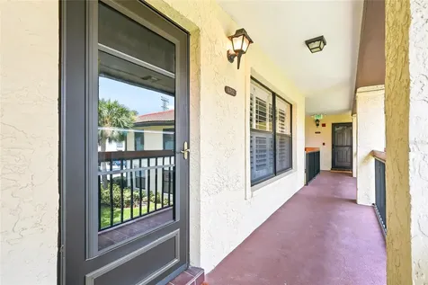 1712 Hammock Pine Boulevard Clearwater FL 33761
