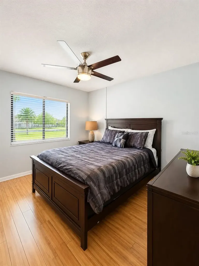 115 Lakeview Place Oldsmar FL 34677