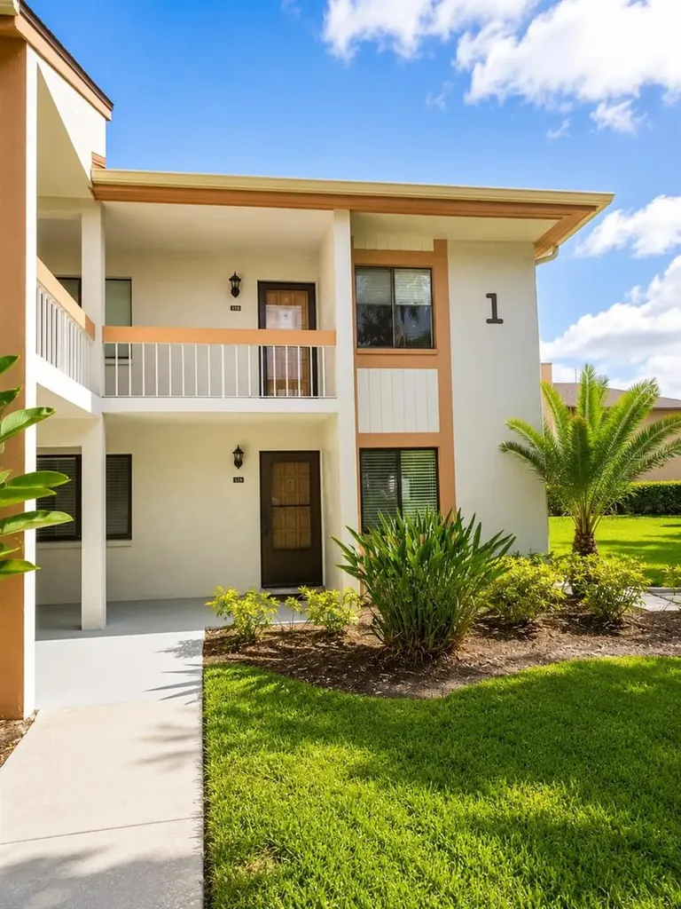 115 Lakeview Place Oldsmar FL 34677