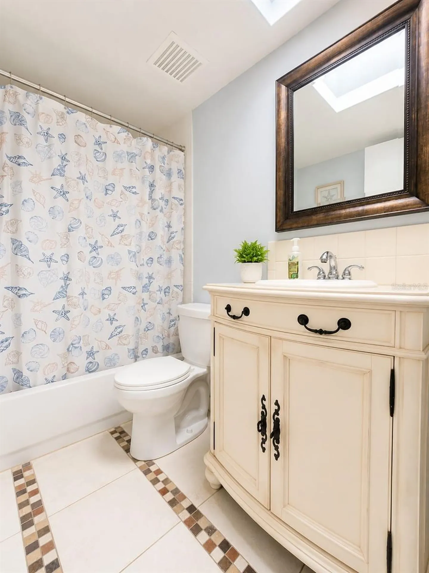 115 Lakeview Place Oldsmar FL 34677