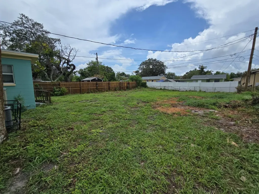 1511 27th Street S St Petersburg FL 33712