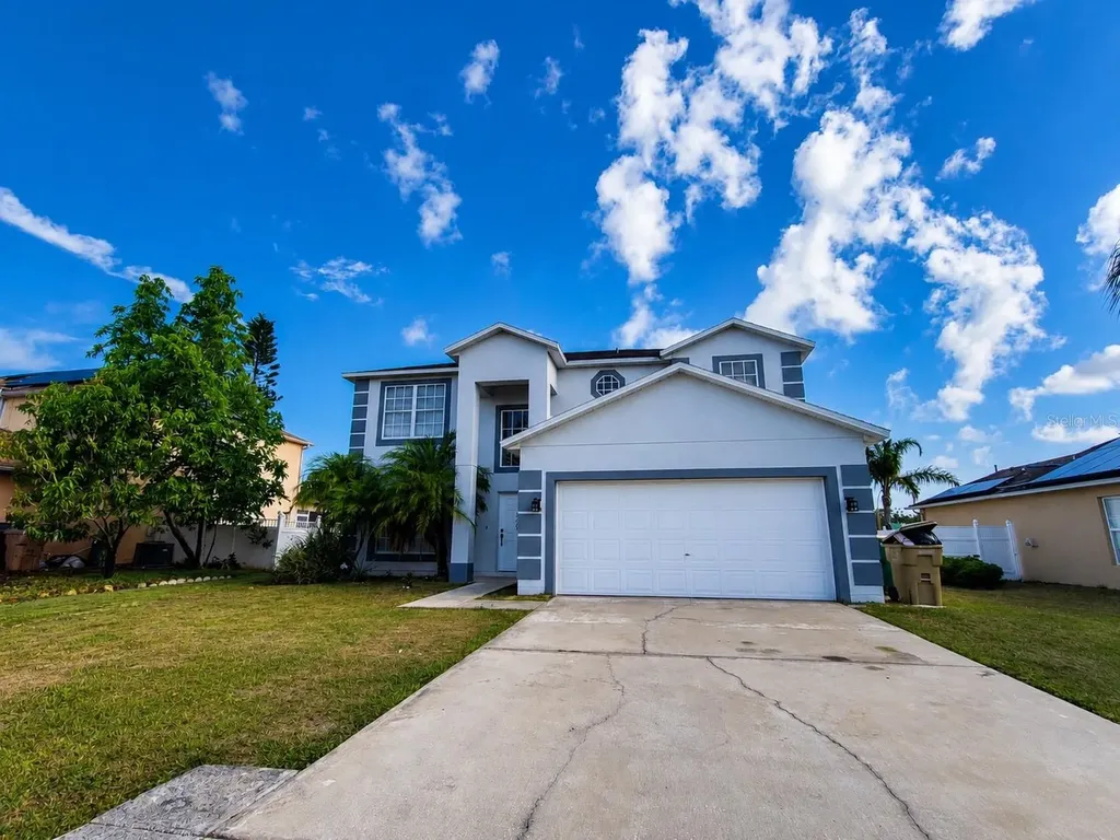 319 Alegriano Court Kissimmee FL 34758